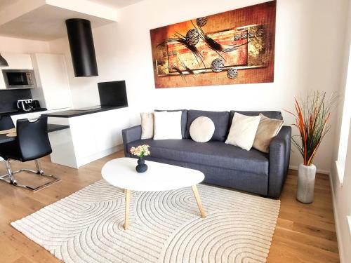 Luxurious Apartment Near the Center - Entire Unit