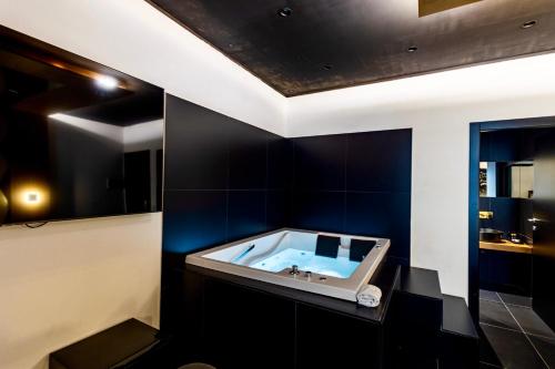 Imagen de la galería de Maximum hub suite&spa, en Palermo