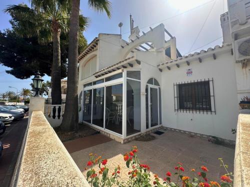 Ancora 4: Apartamento en urbanización con piscina