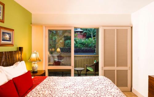 Postel nebo postele na pokoji v ubytování Hana Kai Maui - #101 Kaʻuiki premium oceanview 1 BR
