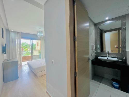 Et badeværelse på Prestigia Appartement de luxe