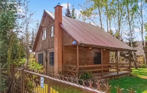 4 Bedroom Cozy Home In Okuninka