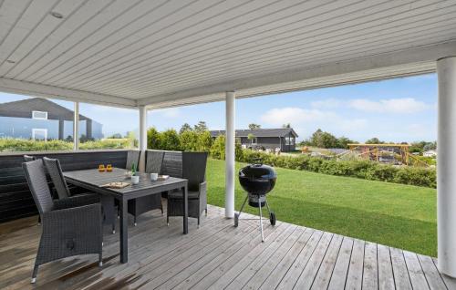 Balkón nebo terasa v ubytování 3 Bedroom Beautiful Home In Slagelse