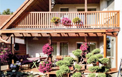 Lovely Home In Kolobrzeg With Kitchen