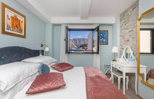 Three Musketeers Apartments Deluxe