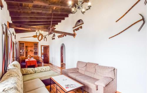 Fotografia z galérie ubytovania Cozy Home In Almachar With House A Panoramic View v destinácii Almáchar