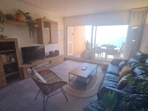 Appartement 3/4 pièces climatisé, plage & vue mer