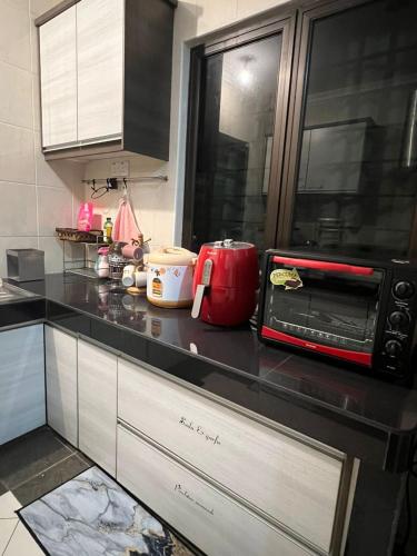 Η κουζίνα ή μικρή κουζίνα στο Odel Guest House