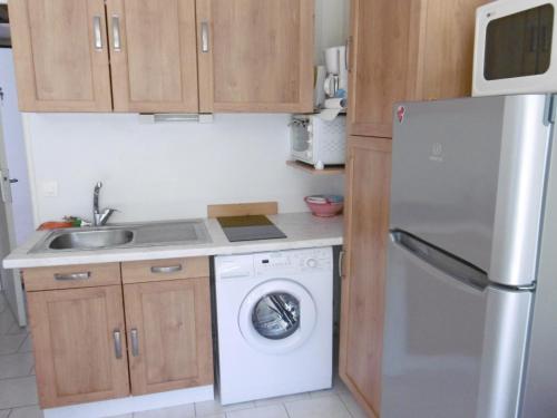 Photo de la galerie de l'établissement Gruissan Sud: T2, 5 Pers, Terrasse, Parking privé, 500m Des Services, Plage à 2.5km - FR-1-796-5, à Gruissan