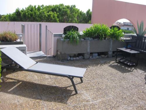 Saint Cyprien - Agréable T2 Climatisé, Parking Privé, Balcon & Solarium, 300m Plage - FR-1-793-12