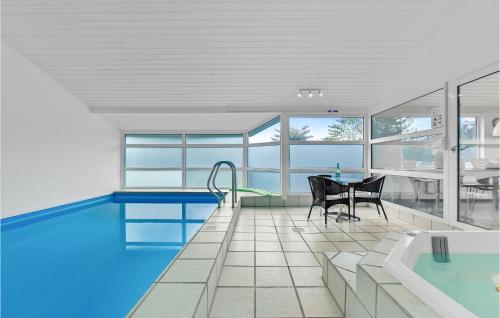 Πισίνα στο ή κοντά στο Holiday Home Tane Hedevej Blåvand
