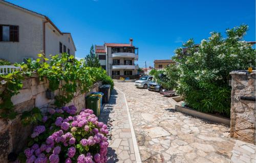 Φωτογραφία από το άλμπουμ του 1 Bedroom Awesome Apartment In Peroj σε Peroj
