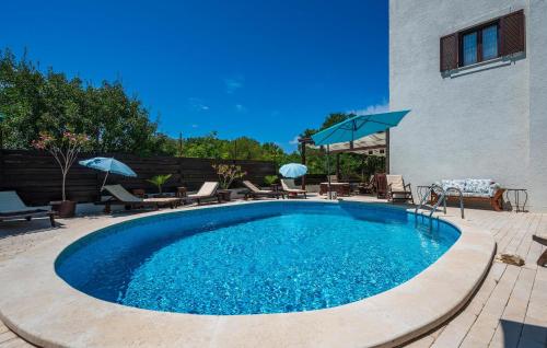 Φωτογραφία από το άλμπουμ του 1 Bedroom Awesome Apartment In Peroj σε Peroj
