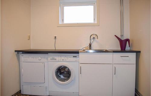 Φωτογραφία από το άλμπουμ του Amazing Home In Nässjö With Wifi σε Nassjo