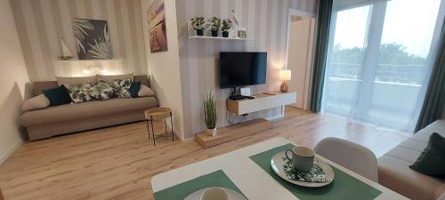 Club 218 Wellness Sunset Gold Apartment Siófok