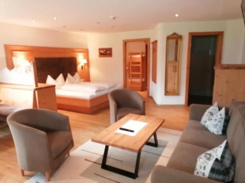 Tirol Appartement Haus Zillertal photo 2