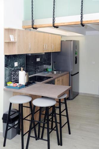 Thymios loft