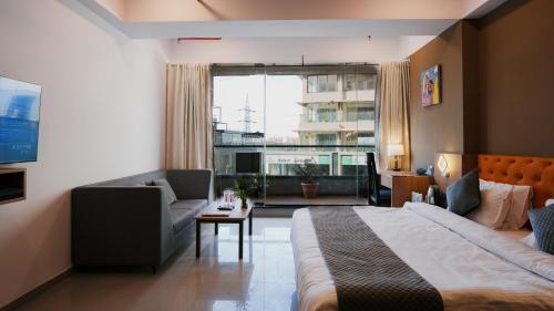 Gallery image of Hotel Downtown in Gandhinagar