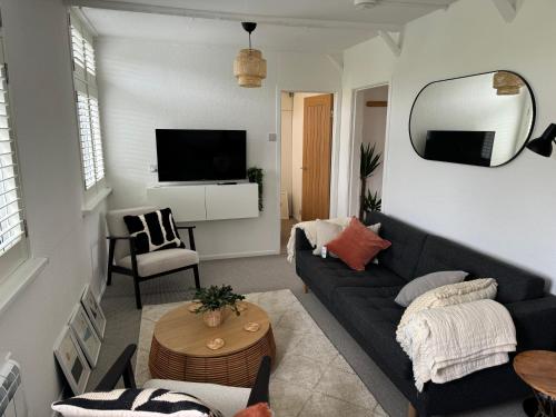 Μια τηλεόραση ή/και κέντρο ψυχαγωγίας στο The Cabin