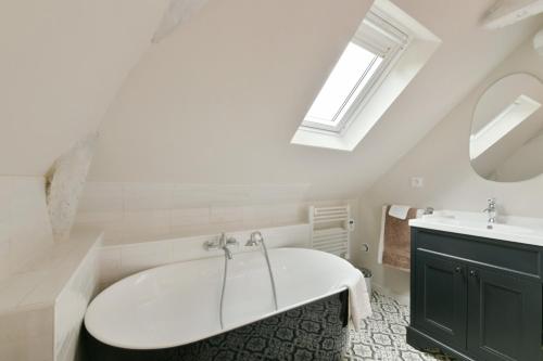 Koupelna v ubytování Le Cottage du Haras - Petite maison au calme