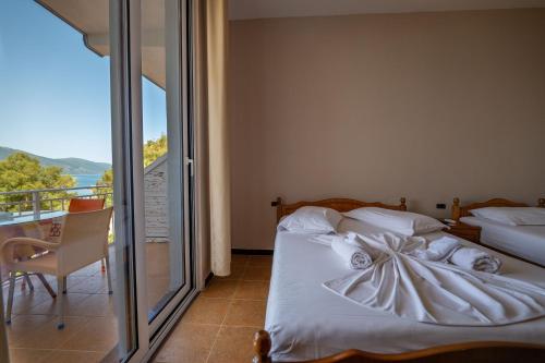 Gallery image of Hotel Nika Radhime in Vlorë