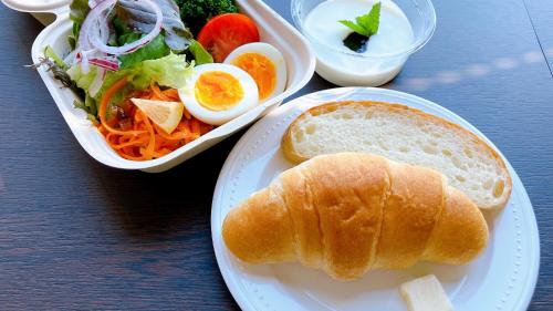 Jídlo v hotelu nebo okolí