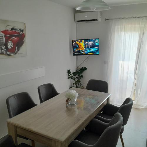 Apartments Monika Omiš