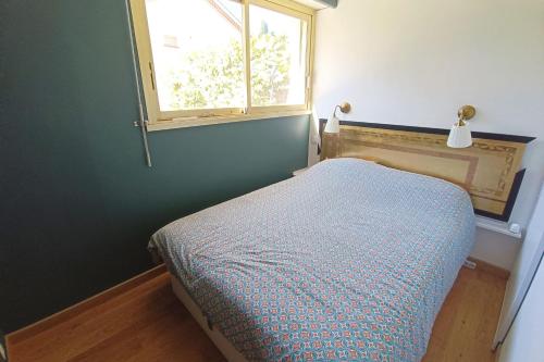 Refurbished apartment with terrace and garden photo 10
