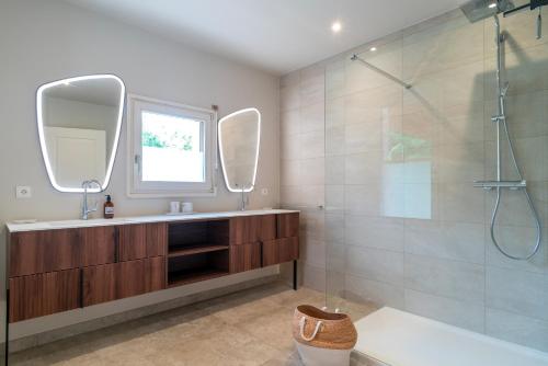 Koupelna v ubytování La Perle du Golfe - A 1km de la plage