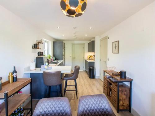 Η κουζίνα ή μικρή κουζίνα στο Pass the Keys Stunning Home in Backworth Park