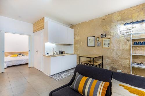 GuestReady - Cozy apt in Frederic & Isabelle place