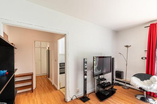 GuestReady - Airy Studio with Courtyard View
