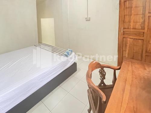 Postel nebo postele na pokoji v ubytování Villa A2 Trawas RedPartner