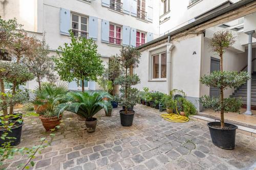 GuestReady - Élysée Palace Marble Haven