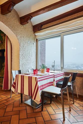 Φωτογραφία από το άλμπουμ του Hotel Restaurante Risco σε Laredo