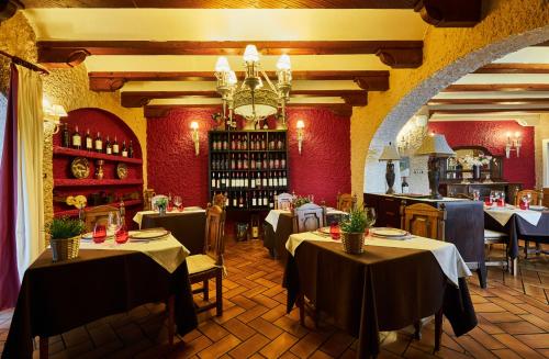 Εστιατόριο ή άλλο μέρος για φαγητό στο Hotel Restaurante Risco