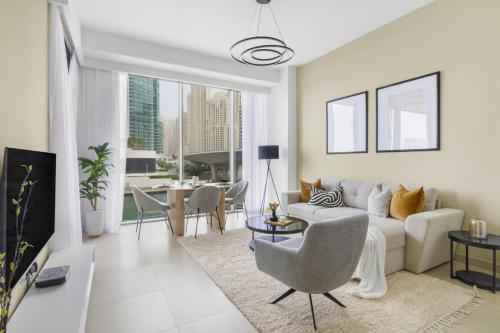 GuestReady - 1BR | Ain Dubai View with Terrace