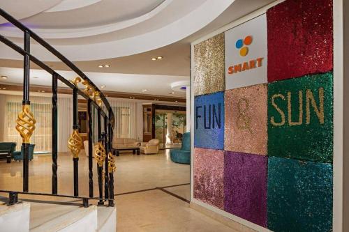 Φωτογραφία από το άλμπουμ του Club Mirabell hotel σε Elikesik