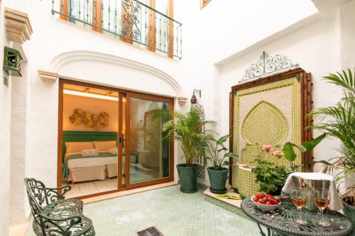 Casa Esmeralda - Luxury Boutique Apartments Old Town photo 3