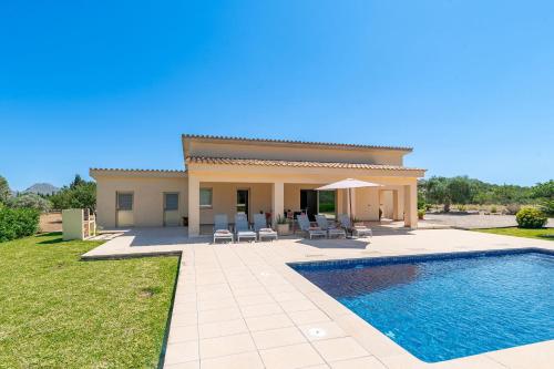 Villa Malagarba d'Enmig by Sealand Villas
