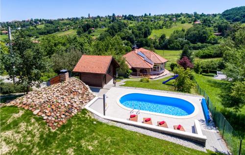 Beautiful Home In Varazdin Breg