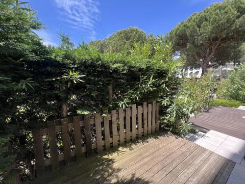 Sol-y-Days Soleiade, Agréable Rez De Jardin proche des plages