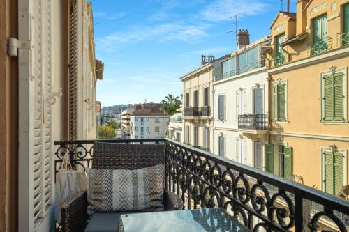 Upstays Banane Center 80m Apartment
