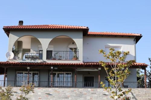 Dafne's Retreat by Booking Kottas