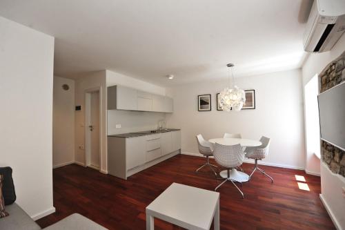 Gallery image of Historic center shelter in Piran