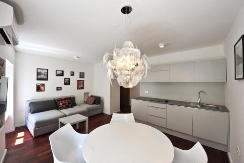 Gallery image of Historic center shelter in Piran