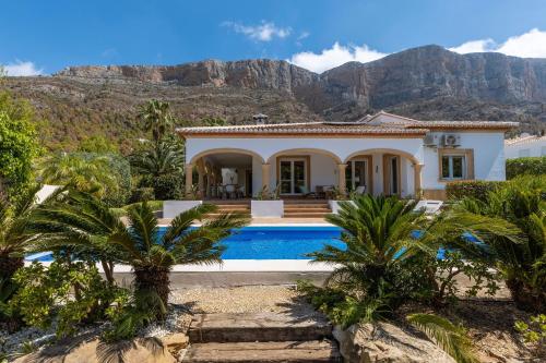 Casa Caramelo by BonCasa Costa Blanca