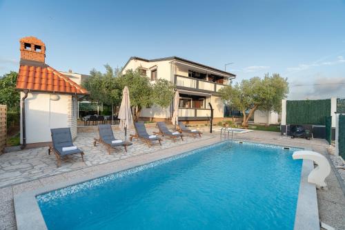 Holiday Home DaLeo