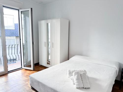 Piso 4 dormitorios Salgueira 2