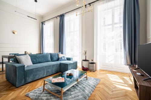 Styled Apartment Close To The River Danube.